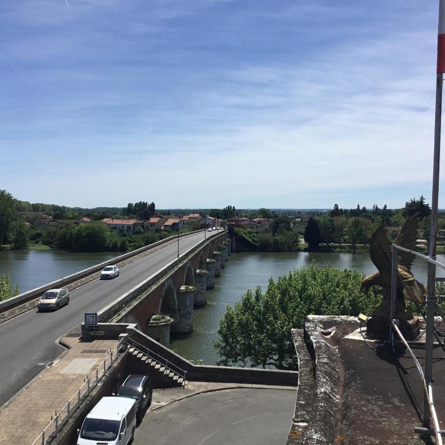 Le Pont Napoleon Moissac Otel Dış mekan fotoğraf