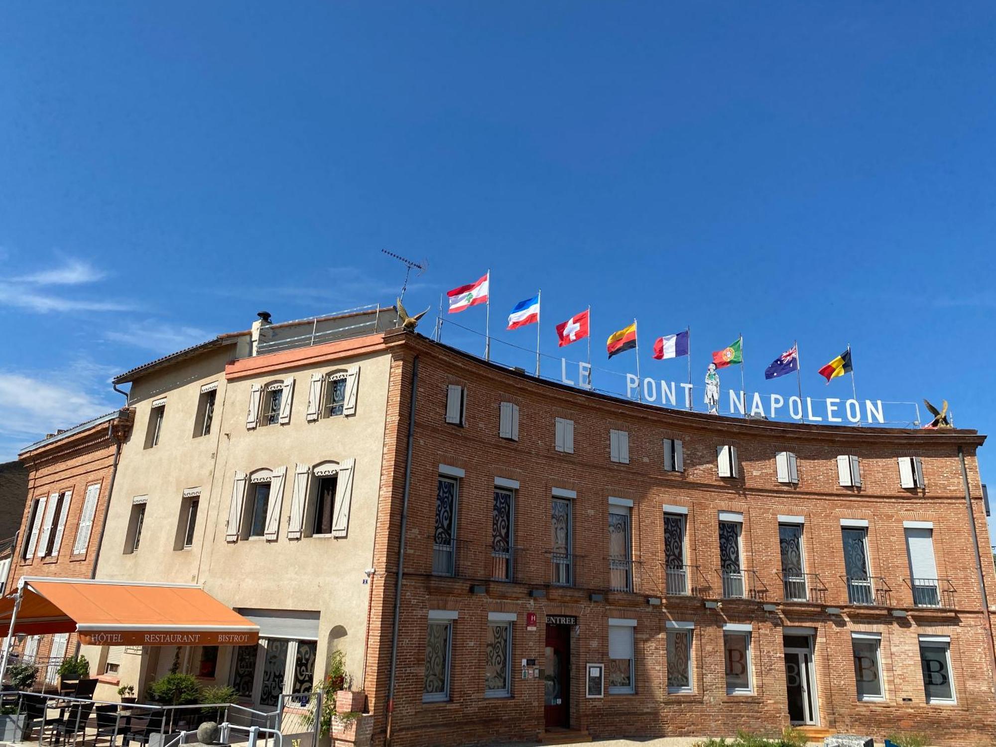 Le Pont Napoleon Moissac Otel Dış mekan fotoğraf